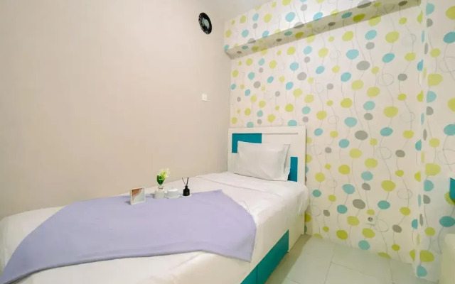 Relaxing 2BR Bassura City Apartment