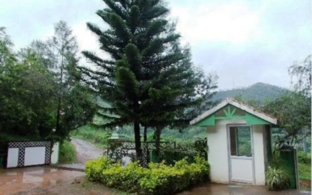 Poopada Resorts