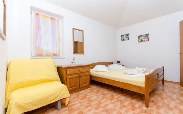 Apartments and Rooms Roso