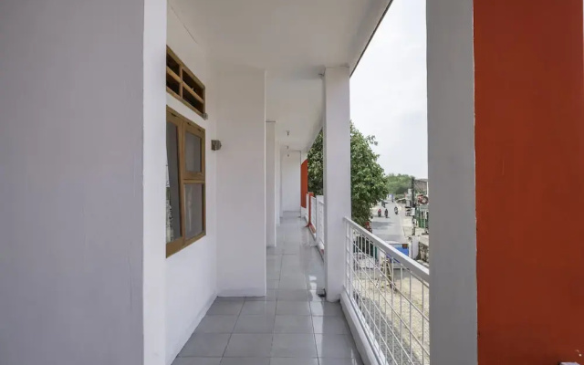 OYO 1717 Wisma Fisio Syariah