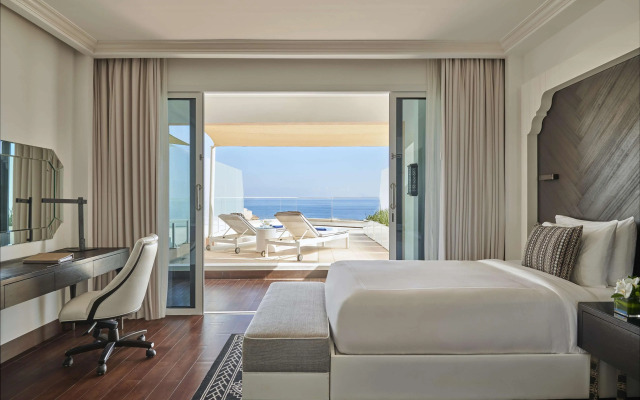 Fairmont Fujairah Beach Resort