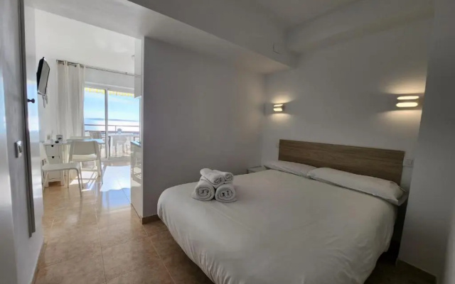 Apartamentos Isla de Rosas -Tramuntana42