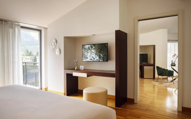 Astoria Resort