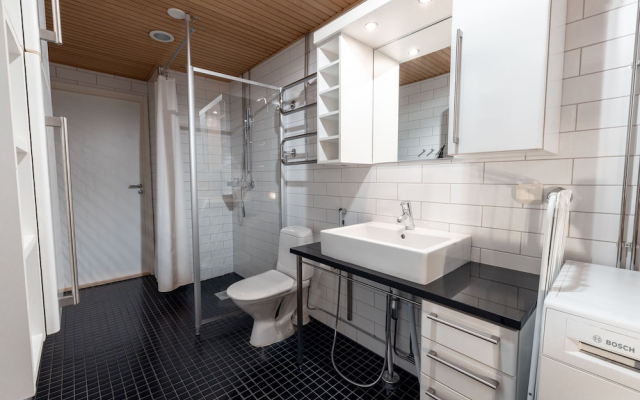 2ndhomes Stylish 1BR Apt w Sauna&Balcony