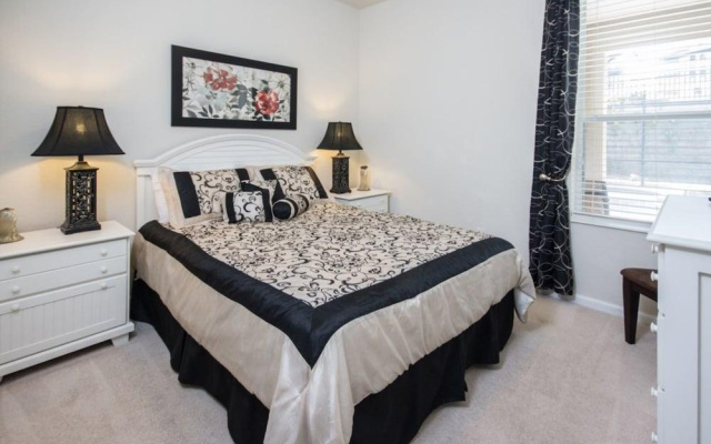 Windsor Hills 2548
