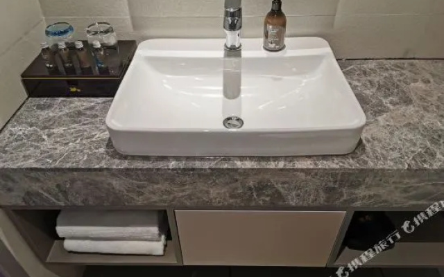 Super 8 Hotel Baotou Bayantala Xi Da Jie