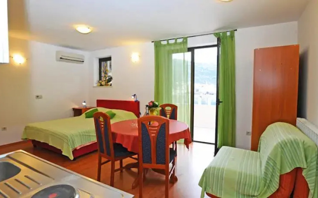 Ana Apartments