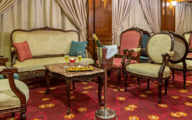 MS Chatteau lafayette Nile Cruise