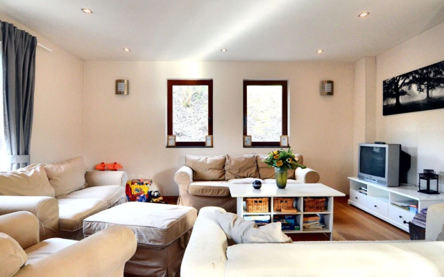 Modern Holiday Home with Private Garden in Vielsalm