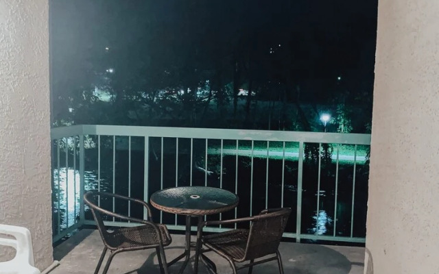 Smoky Mountains 205 2BD Condo with Private Balcony by RedAwning
