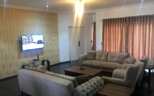 St Georgess Height-room With Balcony