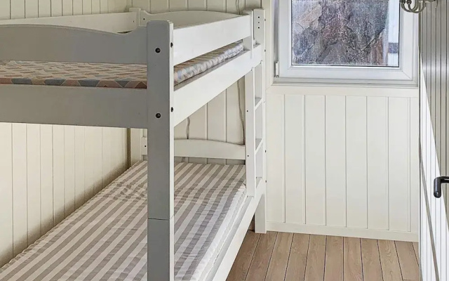 5 Star Holiday Home in Urangsvag