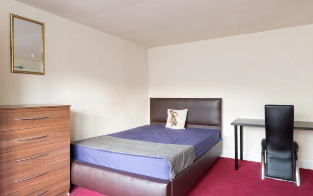 Birmingham Guest House 6