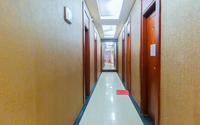 OYO Flagship 3563 New Mg Hotel