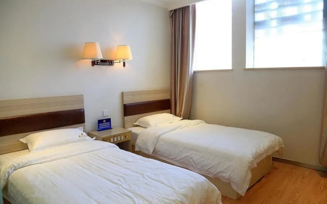 James Joyce Coffetel Hotel (Beijing Wangjing Subway Station Wangjing soho)