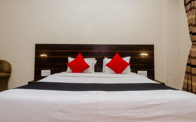 Capital O 27600 Hotel Sai Plaza