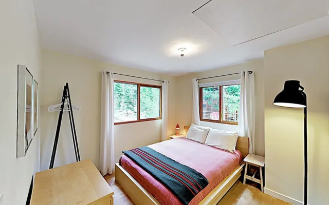 6418 Tahoe Vista - 2 Br Cabin