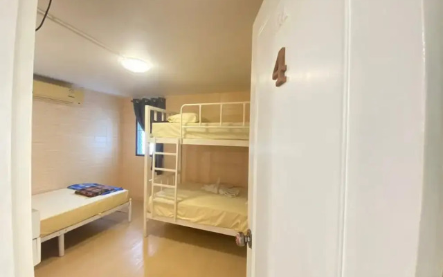 Steve Lady Hostel