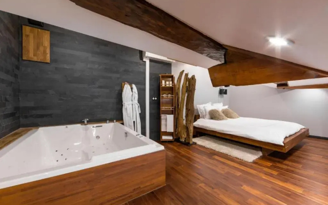 Les suites sainte claire