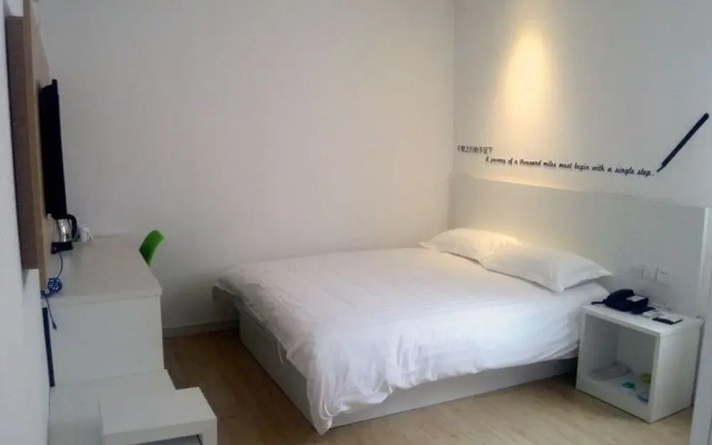 Motel 168