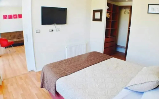 Premium Tours & Lodging Lyon