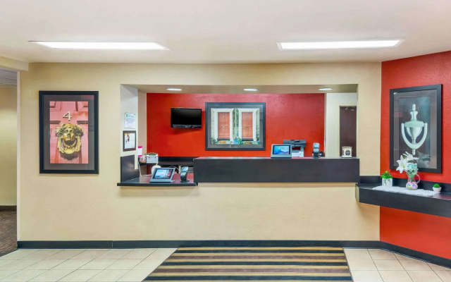 Extended Stay America Select Suites Tampa N USF Attractions