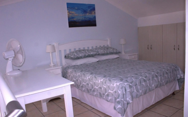South Shore Beach Apartments, Harrier 202