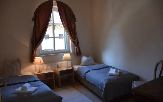 Central Kitz Lodge