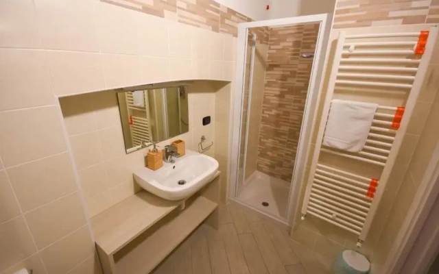 Bel Sorriso Varese - Dormire Felice Rooms & Apartments