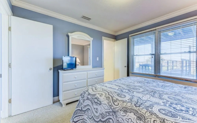 Four Palms by Distinctive Beach Rentals