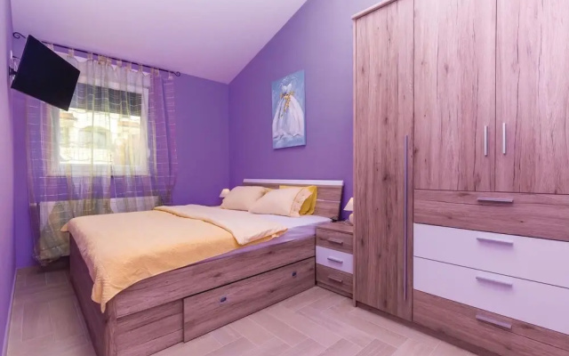 Stunning Home in Kostrena With Wifi and 2 Bedrooms