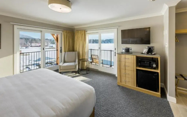 Center Harbor Inn