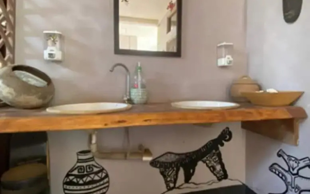 Safari Surf Hostal