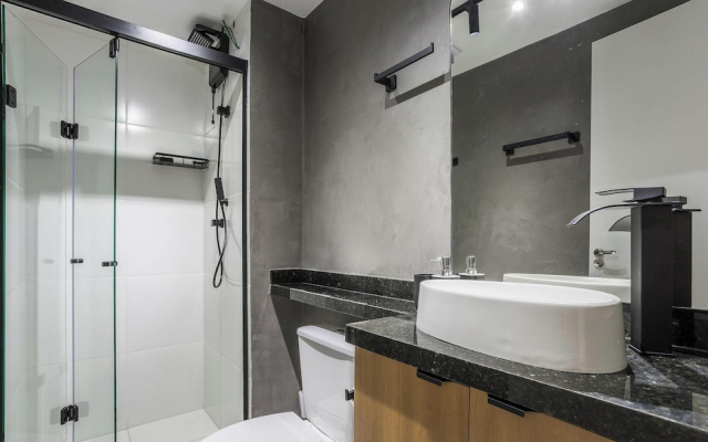 Studio w/ Balcony 850 m From the Subway Msz0504