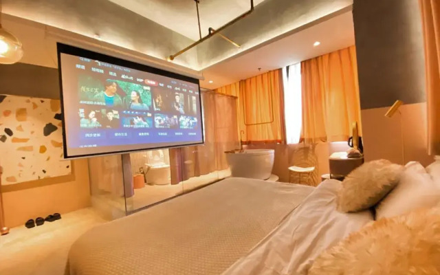 Black Gold Factory Boutique Design Hotel