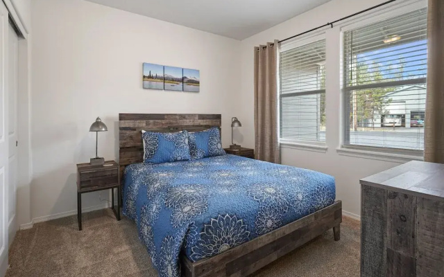 172 Avocet 4 Bedroom Home by RedAwning