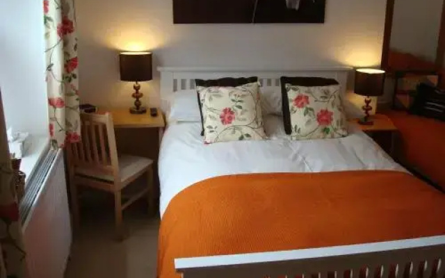 Okeside Cottage B&B