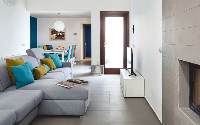 Holoiday Home in Cefalu With Terrace