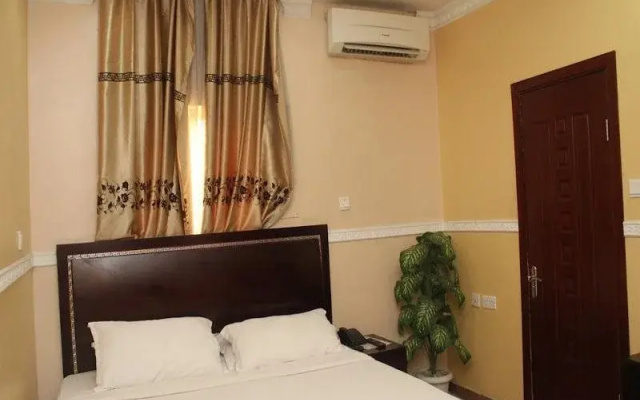 Carat 24 Business Hotel and Suites LTD
