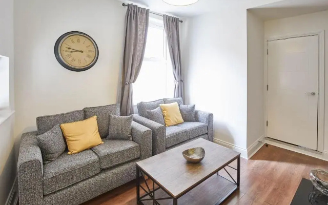 Host & Stay - Gresham House