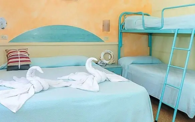 Hotel Reve