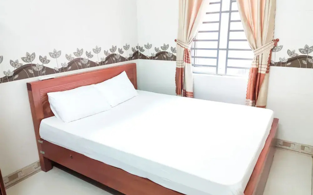 Spring Hotel Danang
