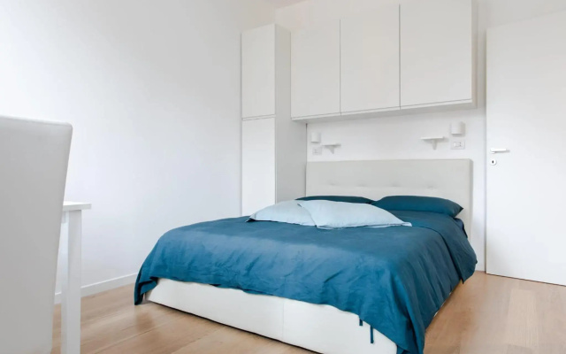 Al 32 Apartment