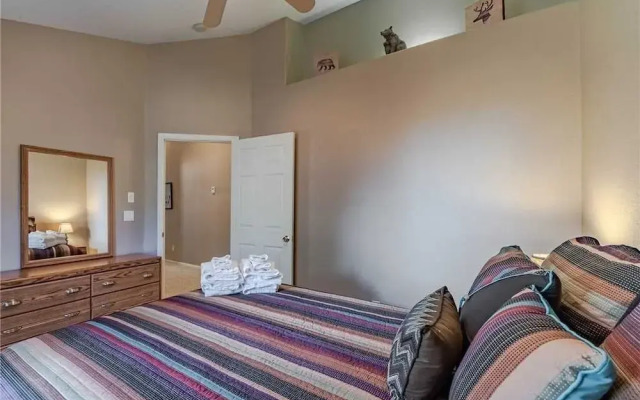 My Happy Place - Three Bedroom Cabin with Hot Tub