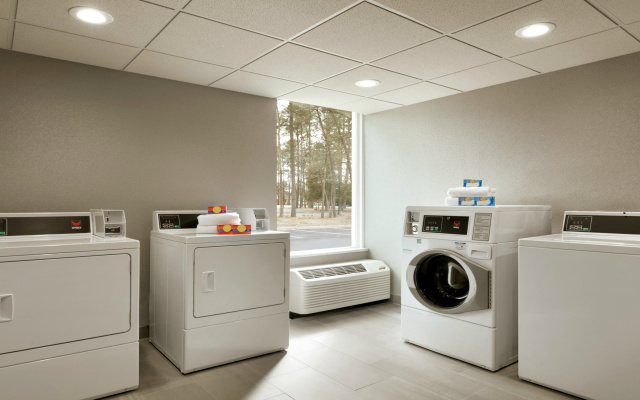 Holiday Inn Express Williamsbrg Busch Gardens Area by IHG