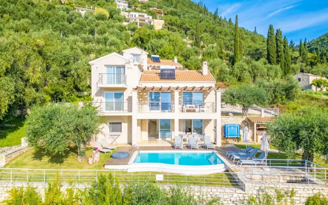 Villa Penelope With 4 Bedrooms and 3 Bathrooms