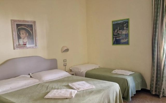 Hotel Sud Est
