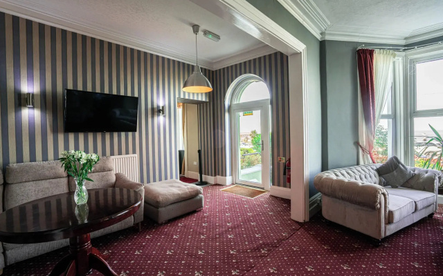 The Central Hotel