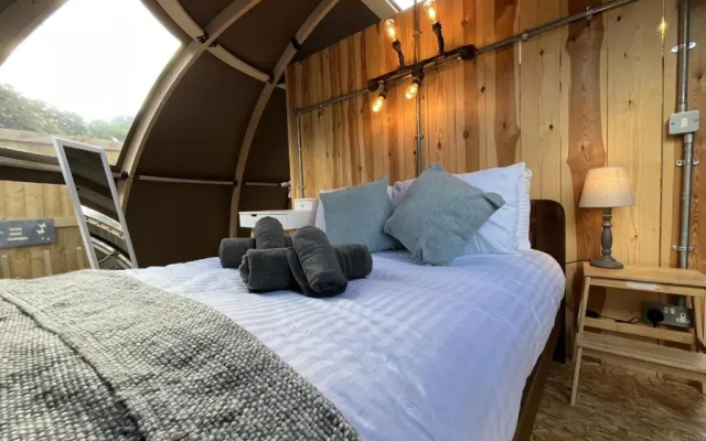 Sunrise Dome Tent