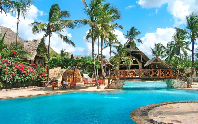 Palumboreef Beach Resort